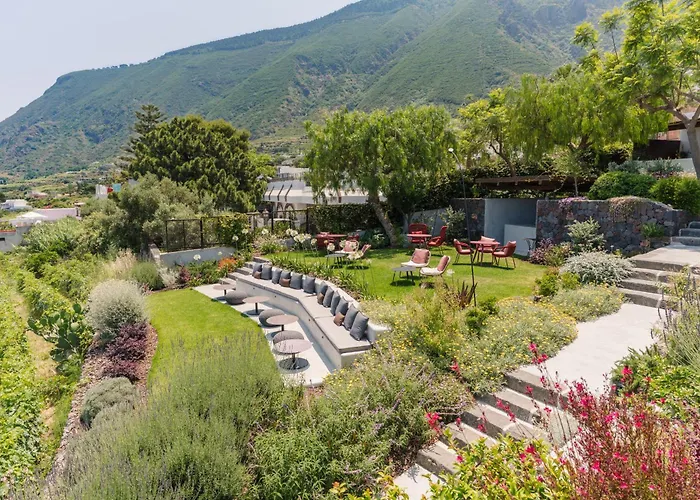 Hotel Ravesi